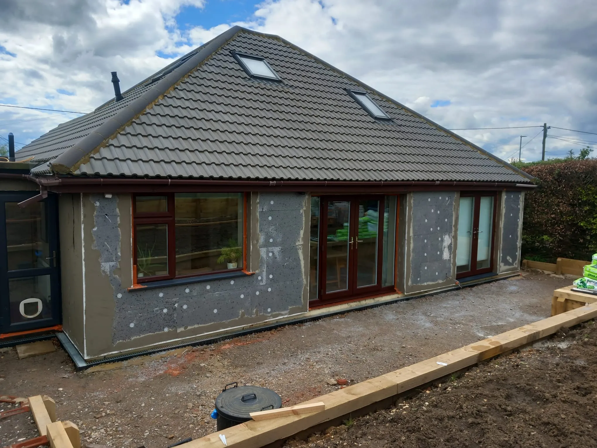 POLYSTYRENE INSULATION